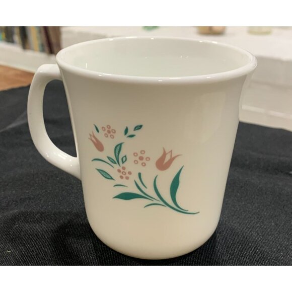 Vintage Set Of 4 Corelle Rosemarie Mugs With Floral Design - Picture 4 of 8
